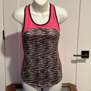 Reebok Racerback Workout Womens Top Marked M 10-12 Fits 8-10 Pink Black Shelf